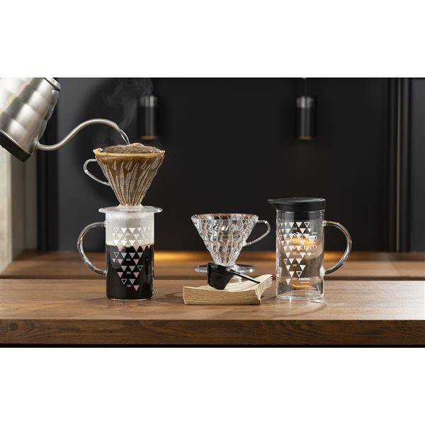 Hario Dripper & Thermo V60 Colour Server Set